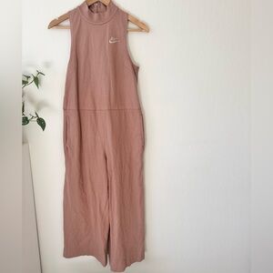🌸 Nike Sportswear Sleeveless Jumpsuit (Size S)